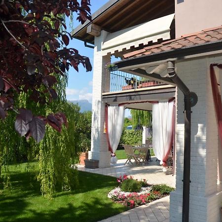 Asso Bed & Breakfast 마네르바 델 가르다 외부 사진