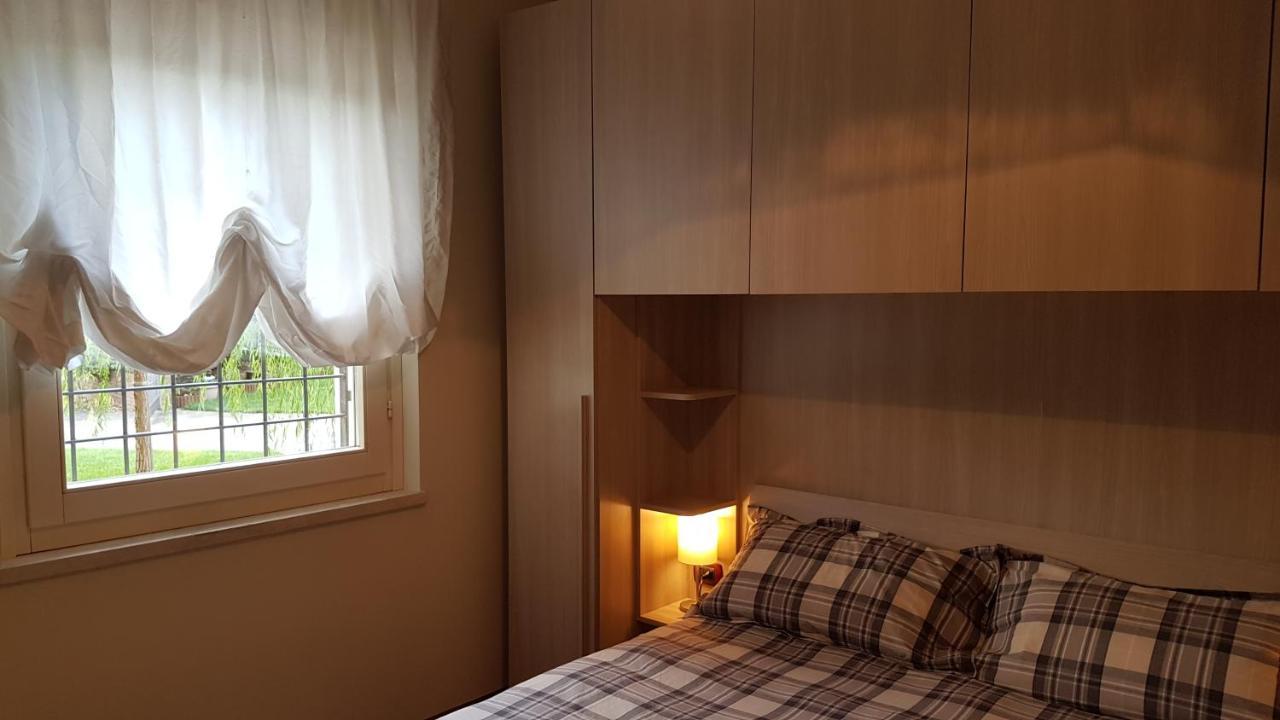 Asso Bed & Breakfast 마네르바 델 가르다 외부 사진
