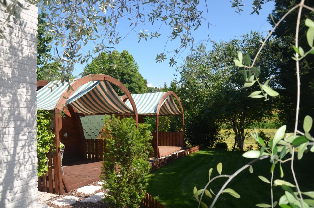 Asso Bed & Breakfast 마네르바 델 가르다 외부 사진