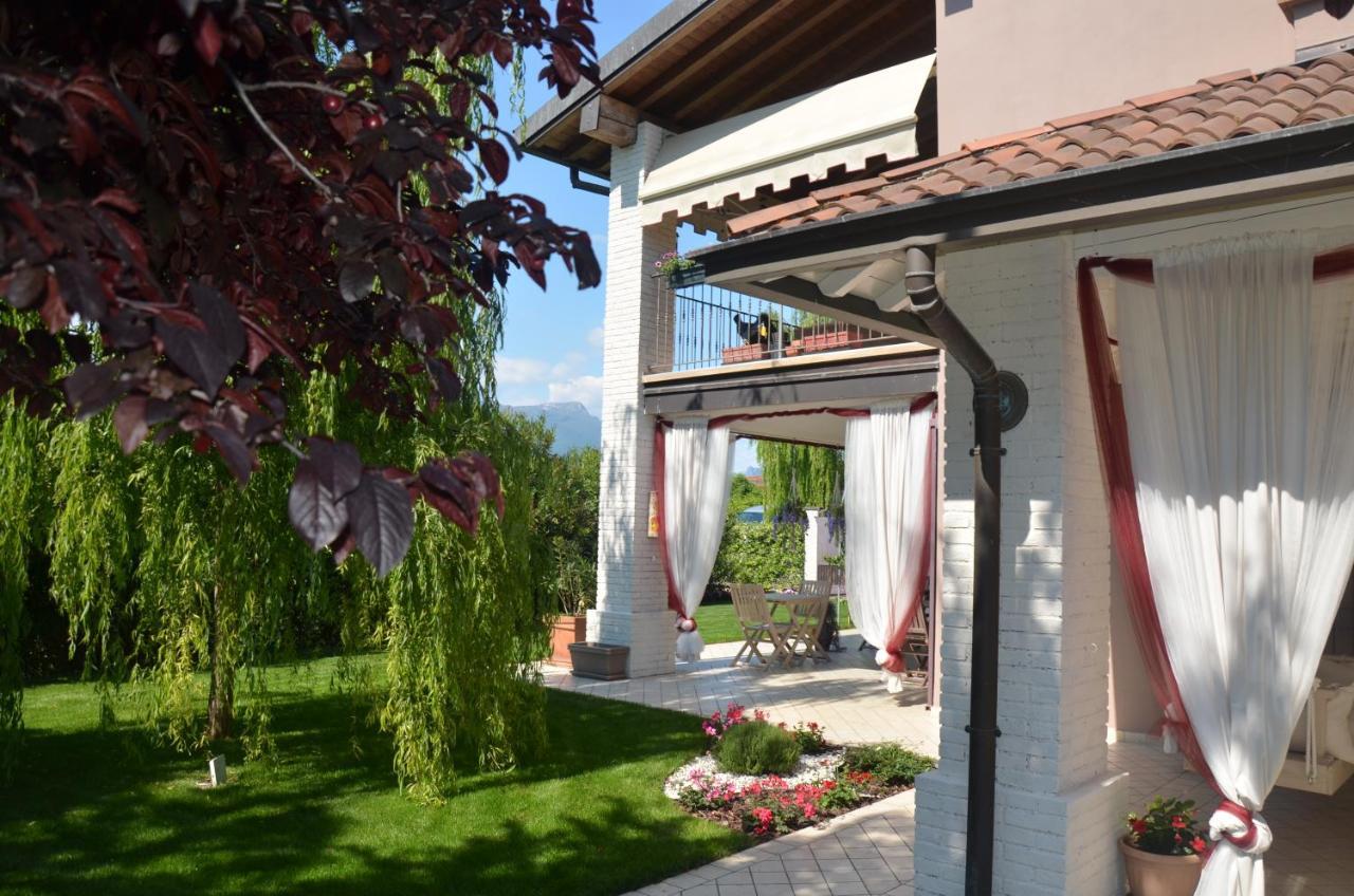 Asso Bed & Breakfast 마네르바 델 가르다 외부 사진