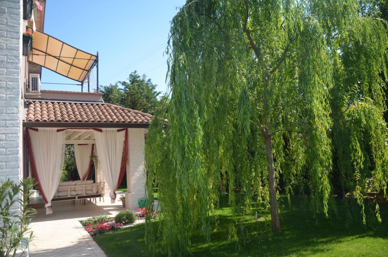 Asso Bed & Breakfast 마네르바 델 가르다 외부 사진