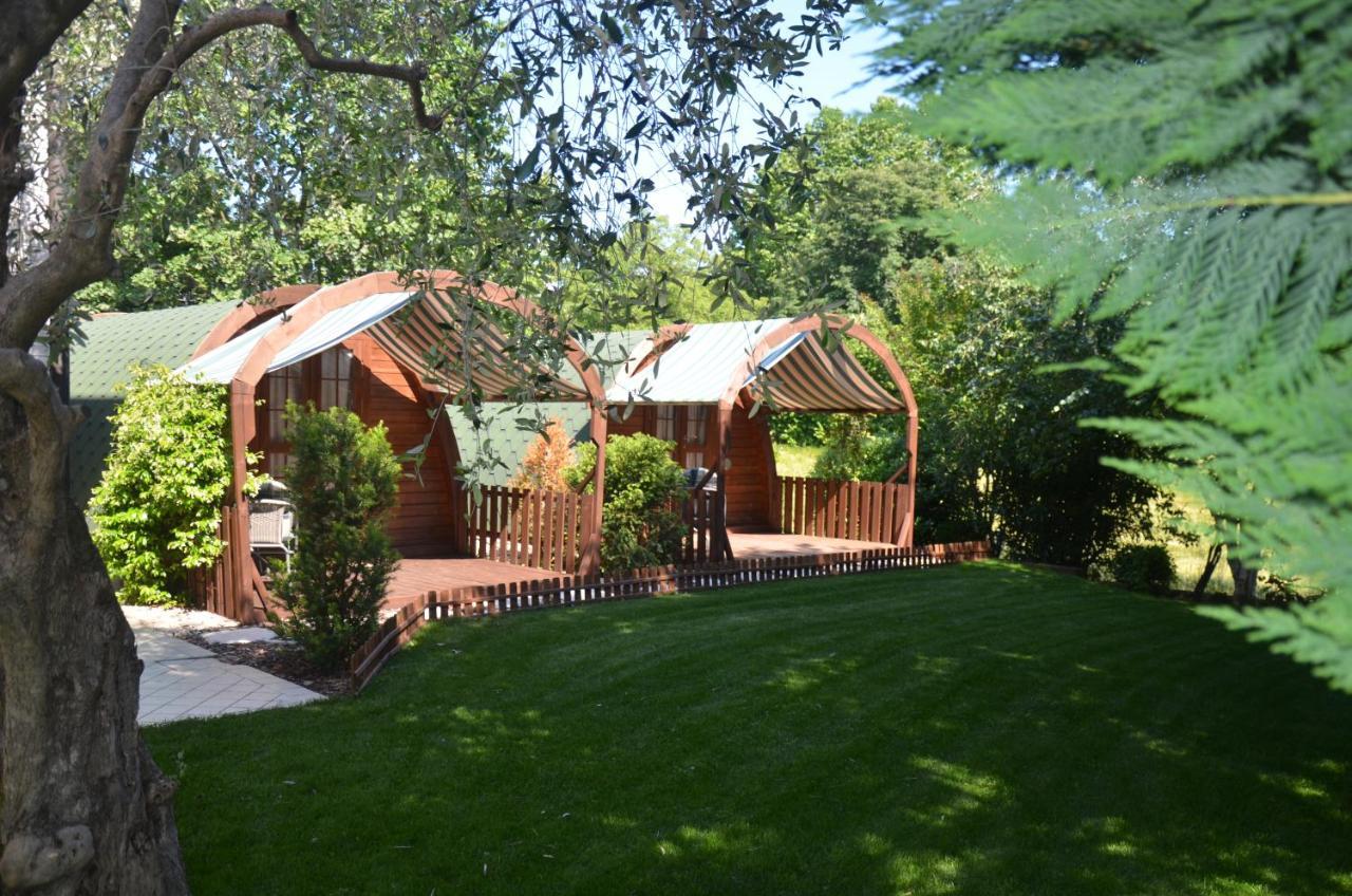 Asso Bed & Breakfast 마네르바 델 가르다 외부 사진