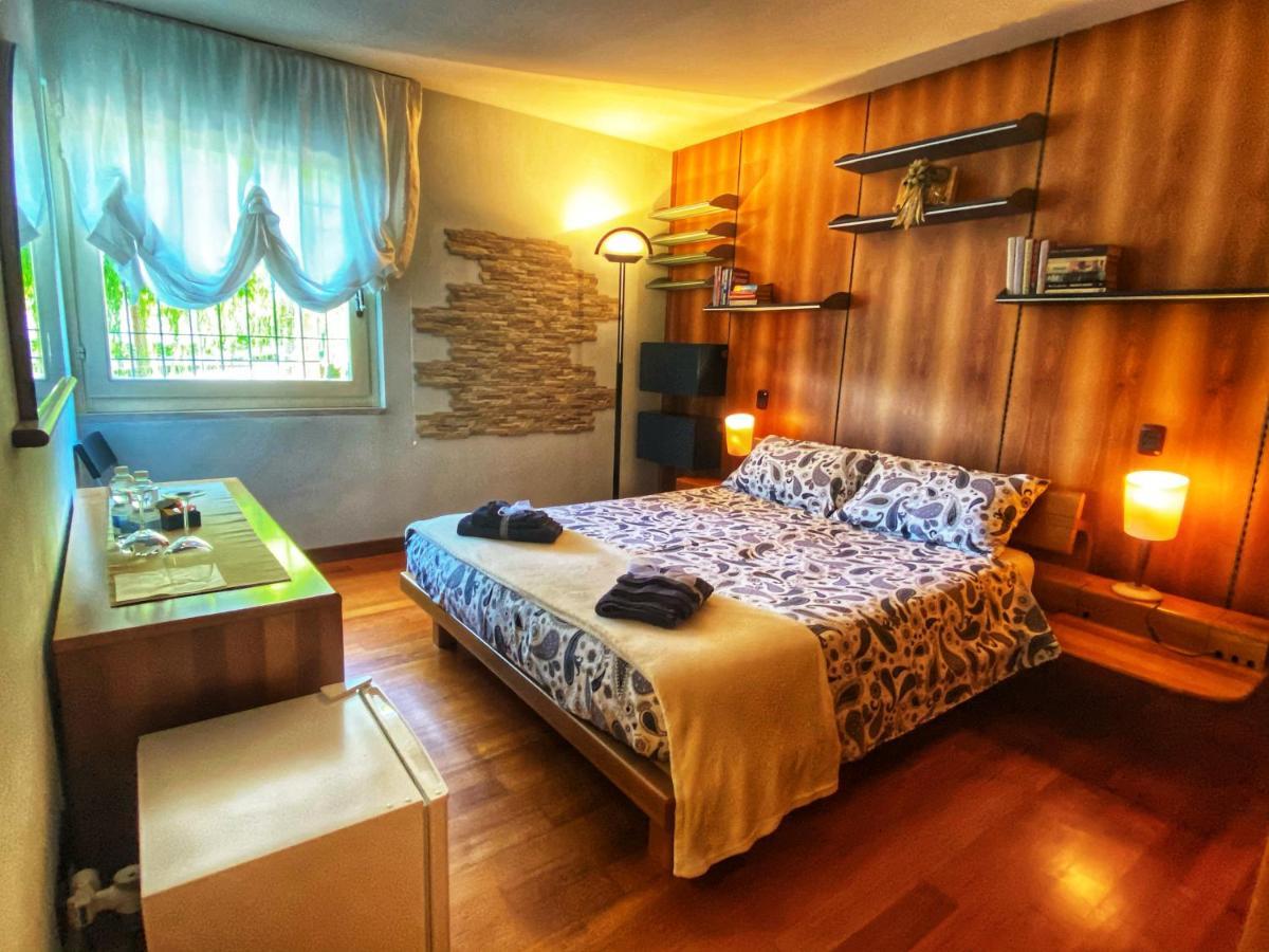 Asso Bed & Breakfast 마네르바 델 가르다 외부 사진