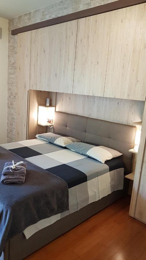 Asso Bed & Breakfast 마네르바 델 가르다 외부 사진